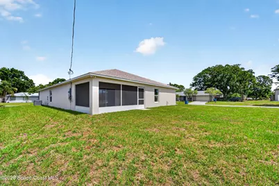 694 Airoso Road SE, Palm Bay, FL 32909 - Photo 8