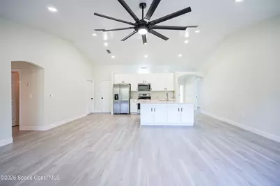 550 Brickell Street SE, Palm Bay, FL 32909 - Photo 10