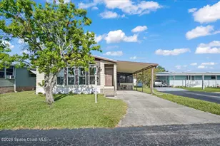 304 Bottlebrush Ct, Cocoa, FL 32926 - Photo 2