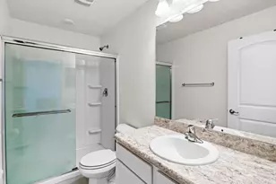 566 Forrest Hills Street SW, Palm Bay, FL 32908 - Photo 18