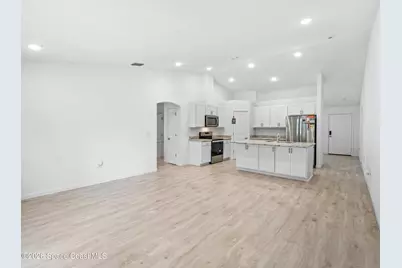 566 Forrest Hills Street SW, Palm Bay, FL 32908 - Photo 12