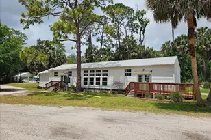 5747 Cajeput Cir, Melbourne Village, FL 32904 - Photo 46