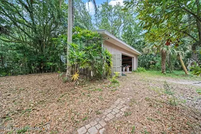 5747 Cajeput Circle, Melbourne Village, FL 32904 - Photo 28