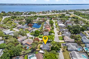 2280 Plantation Dr, Melbourne, FL 32935 - Photo 4