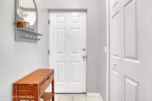 4881 Lake Waterford Way W, Melbourne, FL 32901 - Photo 4