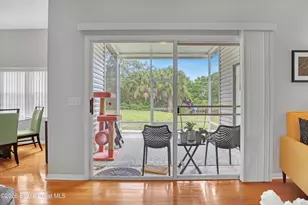 4881 Lake Waterford Way W, Melbourne, FL 32901 - Photo 8