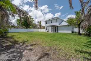 2093 Greenway Dr, Melbourne, FL 32901 - Photo 44