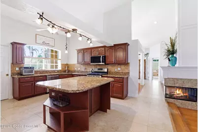 346 Carmel Drive, Melbourne, FL 32940 - Photo 8