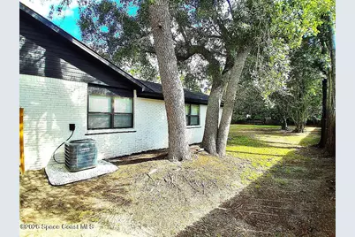 6503 Calle De Lago, Navarre, FL 32566 - Photo 12