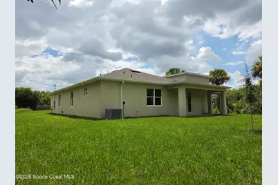 1740 Madden Avenue SW, Palm Bay, FL 32908 - Photo 54
