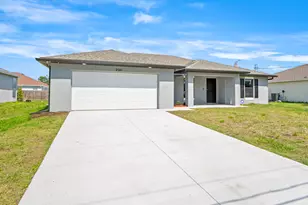 2561 Harbison Ave SW, Palm Bay, FL 32908 - Photo 2