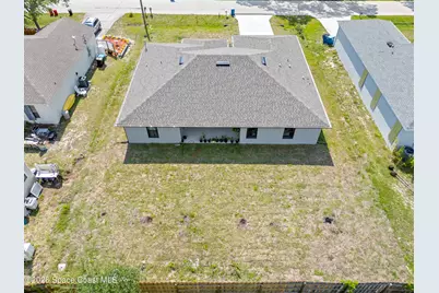 2561 Harbison Avenue SW, Palm Bay, FL 32908 - Photo 34
