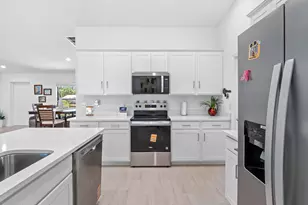 2561 Harbison Ave SW, Palm Bay, FL 32908 - Photo 16