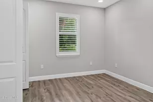 1845 Market Cir NE, Palm Bay, FL 32905 - Photo 18
