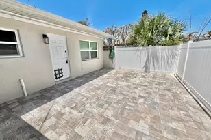 457 S Orlando Ave, Cocoa Beach, FL 32931 - Photo 2