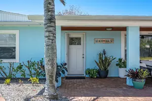 125 W Gadsden Ln, Cocoa Beach, FL 32931 - Photo 6