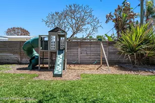 125 W Gadsden Ln, Cocoa Beach, FL 32931 - Photo 36