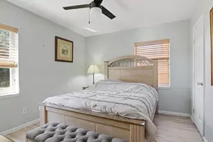 518 Wisteria Dr, Melbourne, FL 32901 - Photo 14