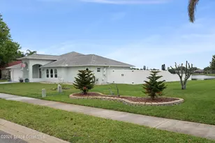 3784 Long Leaf Dr, Melbourne, FL 32940 - Photo 4