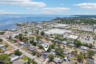 153 Roosevelt St, Titusville, FL 32780 - Photo 2