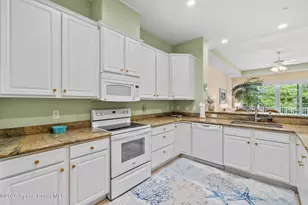 2340 Water Oaks Ln, Vero Beach, FL 32962 - Photo 12