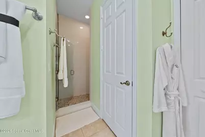 2340 Water Oaks Lane #223, Vero Beach, FL 32962 - Photo 18