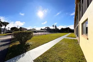 7101 Ridgewood Ave, Cape Canaveral, FL 32920 - Photo 20