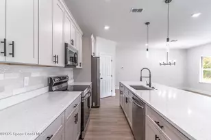 983 Pace Dr NW, Palm Bay, FL 32907 - Photo 6