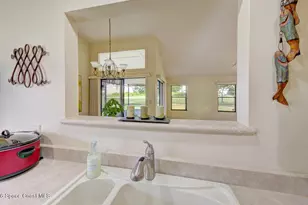 822 Ridge Lake Dr, Melbourne, FL 32940 - Photo 4