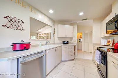 822 Ridge Lake Drive, Melbourne, FL 32940 - Photo 4