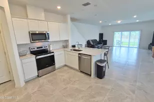 5117 Inspire Ln, West Melbourne, FL 32904 - Photo 4