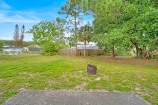 1273 Perry Ave NW, Palm Bay, FL 32907 - Photo 20