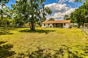 14 Wildwood Dr, Edgewater, FL 32132 - Photo 18