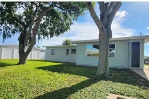 735 Jacaranda St, Merritt Island, FL 32952 - Photo 4
