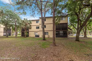 7821 Maplewood Dr, Melbourne, FL 32904 - Photo 26