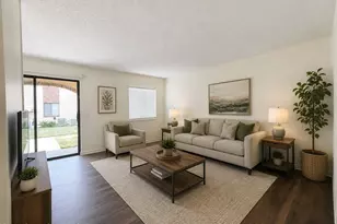 127 San Paulo Cir, West Melbourne, FL 32904 - Photo 2