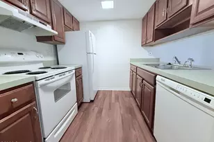 127 San Paulo Cir, West Melbourne, FL 32904 - Photo 6