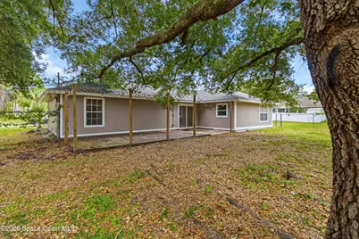 582 Sea Crest Avenue SW, Palm Bay, FL 32908 - Photo 32