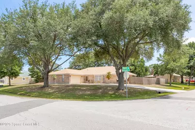 380 Narragansett Street NE, Palm Bay, FL 32907 - Photo 2