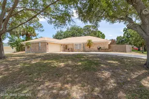 380 Narragansett St NE, Palm Bay, FL 32907 - Photo 4