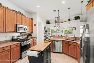 3875 Waterford Dr, Rockledge, FL 32955 - Photo 4