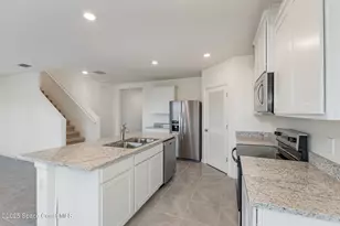 1534 Garabaldi Cir SE, Palm Bay, FL 32909 - Photo 4