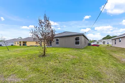 539 Hamwood Street SW, Palm Bay, FL 32908 - Photo 4