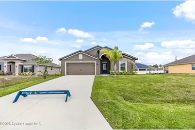 539 Hamwood Street SW, Palm Bay, FL 32908 - Photo 2