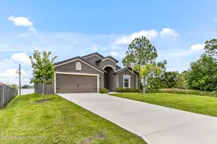 543 Lafayette St SW, Palm Bay, FL 32908 - Photo 2