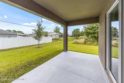 543 Lafayette Street SW, Palm Bay, FL 32908 - Photo 6