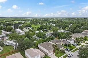 4635 Elena Way, Melbourne, FL 32934 - Photo 32