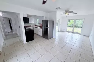 2107 Little John Rd, Melbourne, FL 32935 - Photo 4