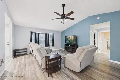 551 Koutnik Road SE, Palm Bay, FL 32909 - Photo 6
