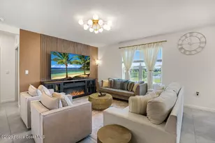 1046 Dugan CIR SE, Palm Bay, FL 32909 - Photo 10